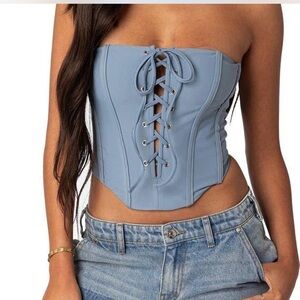 EDIKTED Kilah Strapless Corset Top